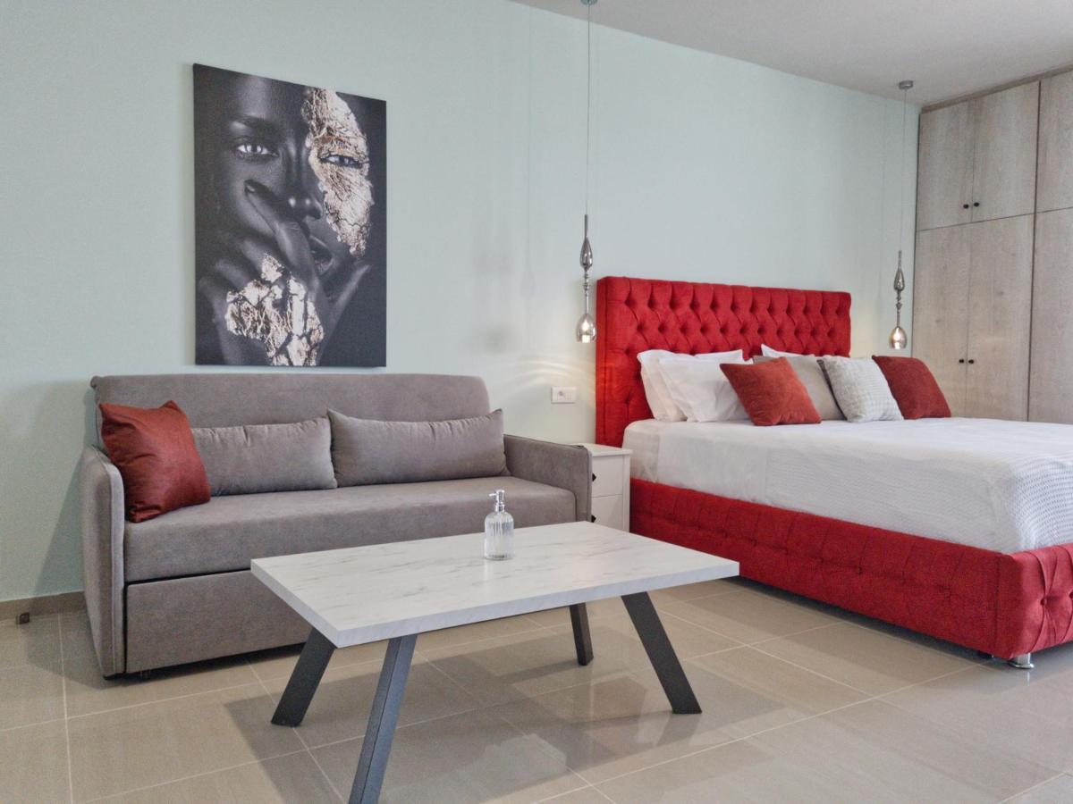 נפפקטוס Epipleon Luxury Suites -102- Δωμάτιο 45Τμ Με Βεράντα 35Τμ Μπροστά Στη Θάλασσα מראה חיצוני תמונה